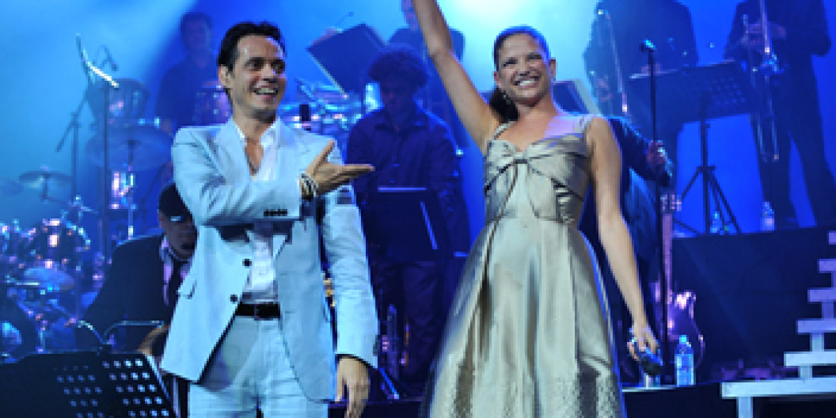 Natalia Jiménez junto a Marc Anthony