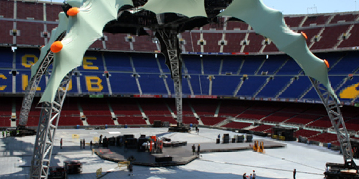 Escenario del próximo concierto de U2 en el Camp Nou