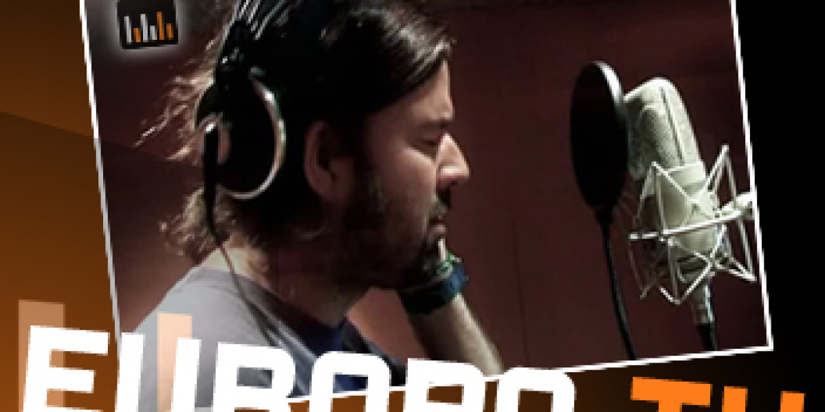Pau Donés durante la grabación en los estudios Musiclan.