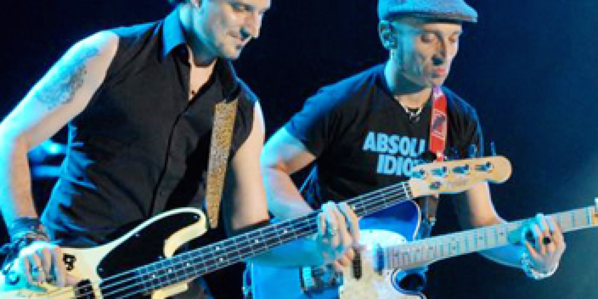 Fito en su anterior gira Por la boca vive el pez