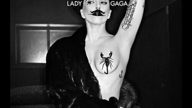 Lady Gaga en la portada de Candy Magazine